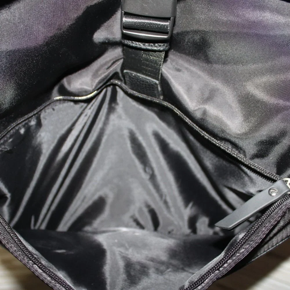 Nautica Black Backpack Messenger Style Bag Modern Trail (1158)